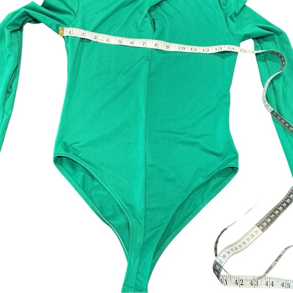 ZARA Emerald Green Long Sleeve Bodysuit Draped Neck Size S - Picture 4 of 7